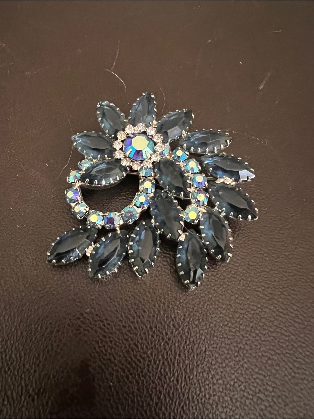 Vintage Unmarked  Juliana Silver Tone Blue AB Stone Brooch 2 inch pin jewelry